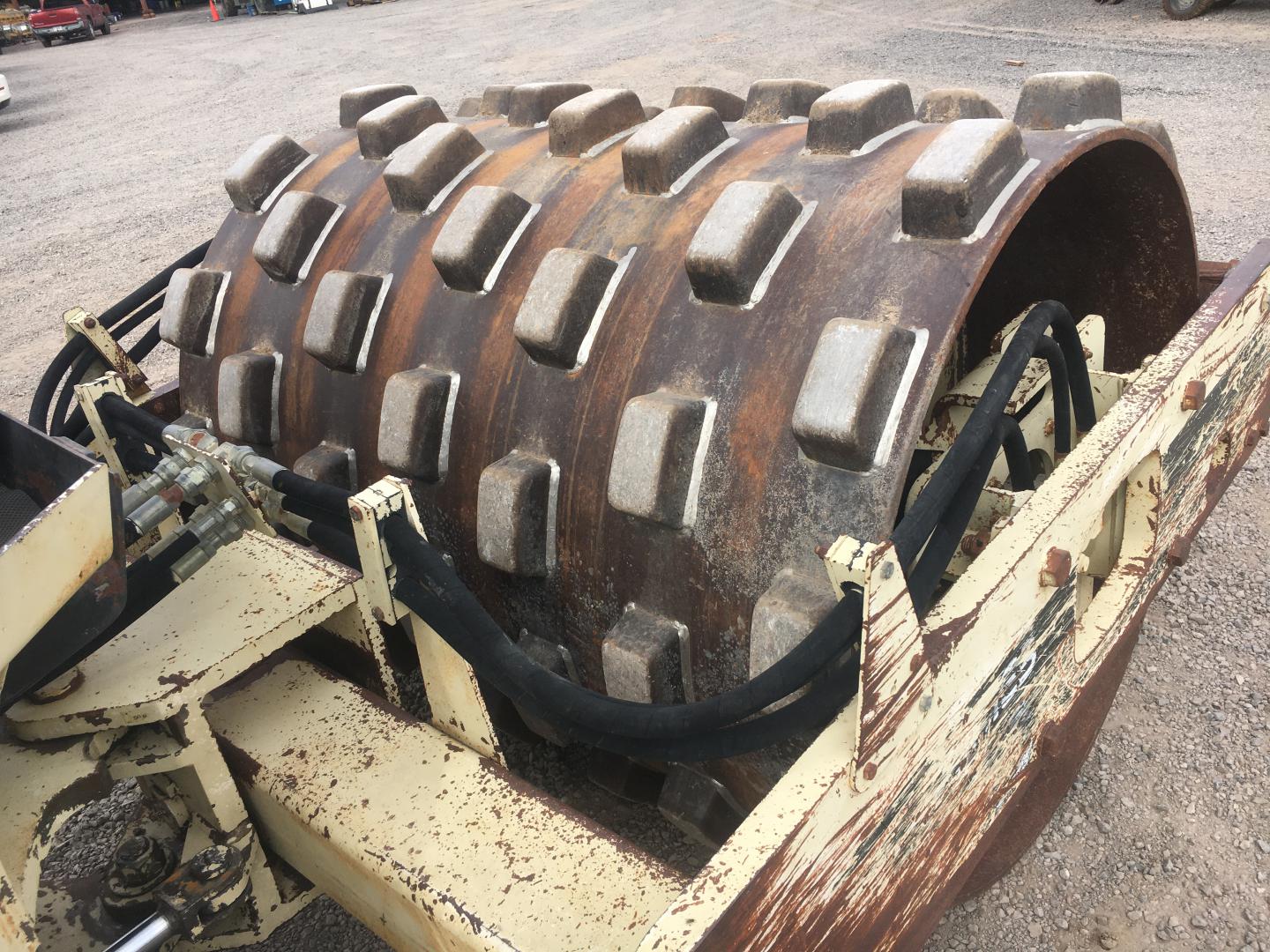 ./imagenes/INVOICE/2019/15520/COMPACTADOR PATA DE CABRA INGERSOLL RAND SD-70F PRO-PAC (13).JPG